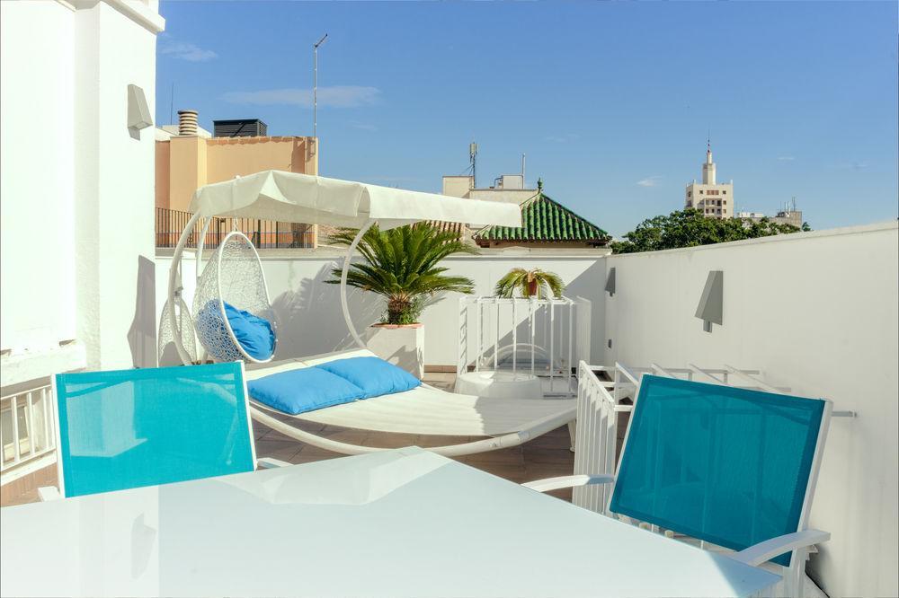 Santa Cruz * Málaga